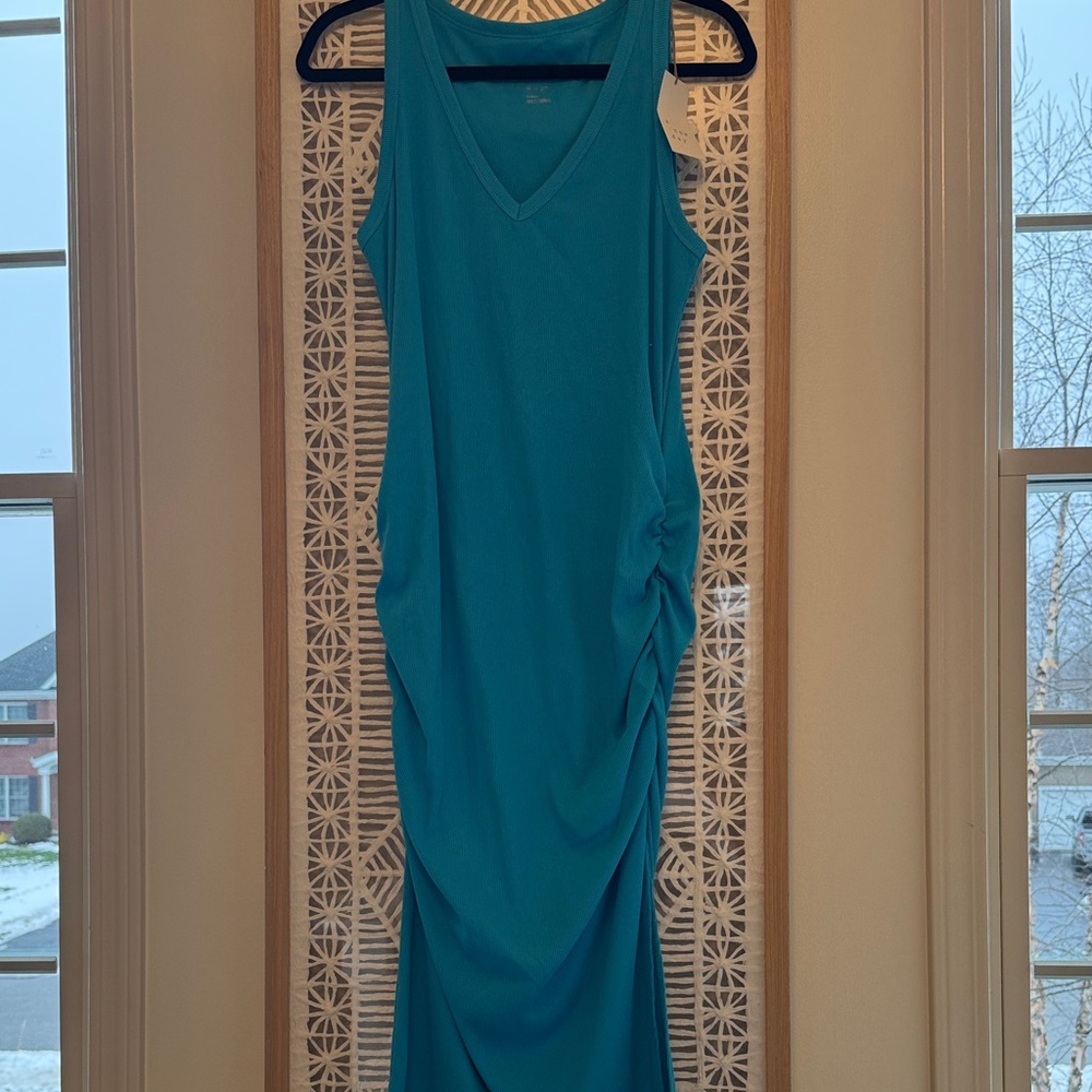 Women's V-Neck Ribbed Maxi Dress - Turquoise - Picture 2 of 3